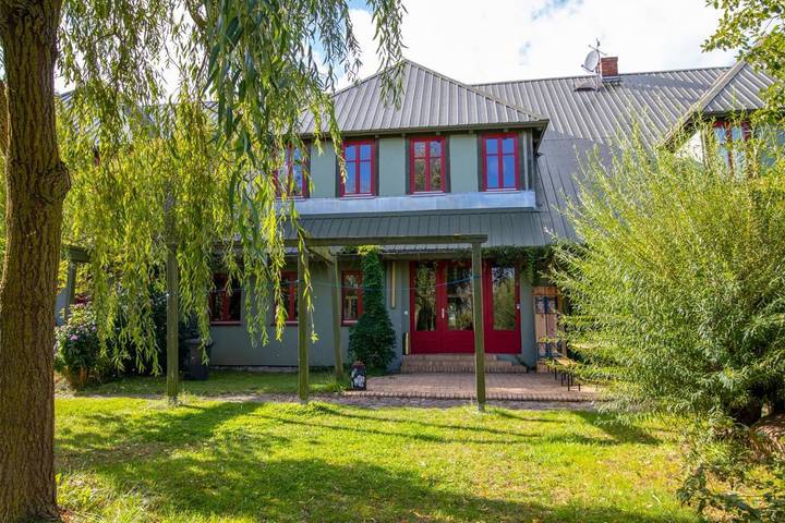 Ferienwohnung für 20 Personen, mit Garten und Terrasse in Rubenow
