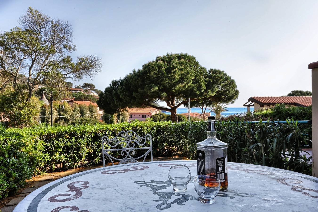 Entire apartment, Beautiful apartment with sea view - La Magnolia in Morcone, Elba