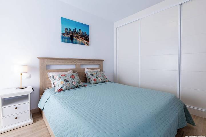 Charming 3-bedroom house in pleasant Chayofa with WiFi, AC in Chayofa, Arona 