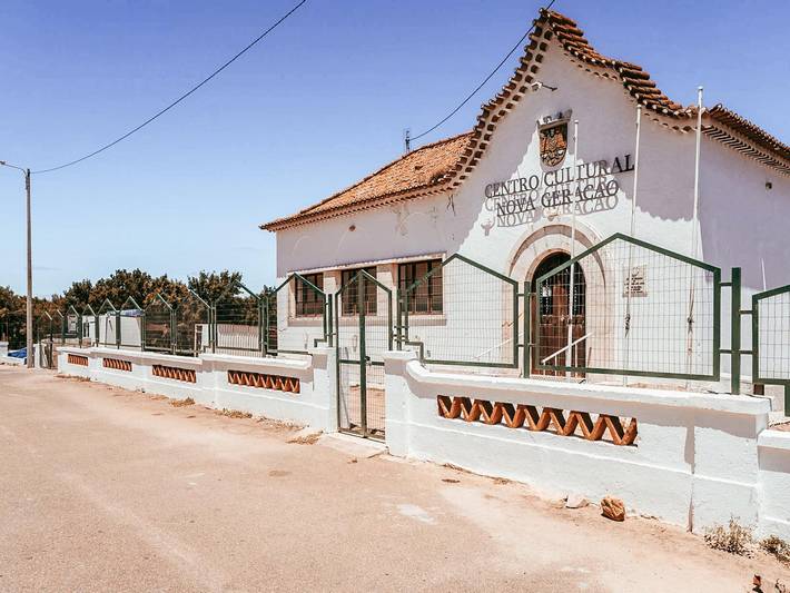 Casa de férias para 4 pessoas, com piscina e terraço em Estremoz