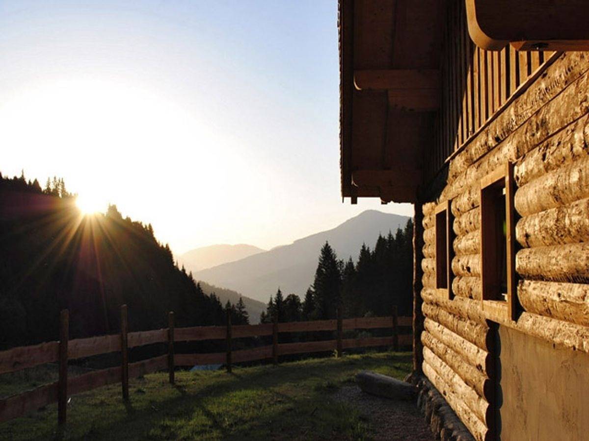Gemütliche Berghütte mit Sauna Bischofshofen Loimoarhütte by Fewo-plan in Bischofshofen, Ski Amadé