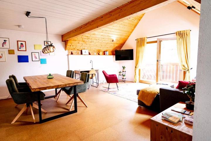 Ferienwohnung für 4 Personen, mit Balkon und Terrasse sowie Garten und Ausblick in Darstein