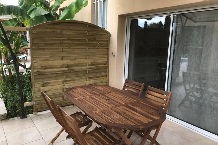 Gîte pour 2 personnes, avec piscine à Saussines - 3