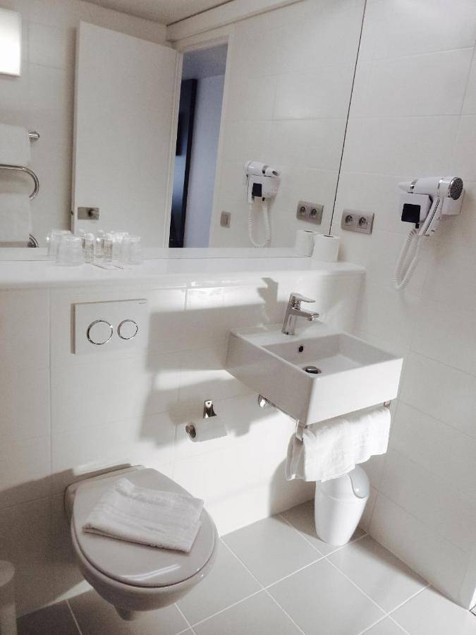 Hotel Pavillon des Gatines in Plaisir (Yvelines), Yvelines