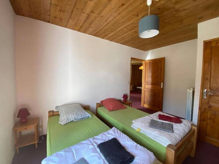 Location de vacances pour 6 personnes, avec terrasse, animaux acceptés à Molines-en-Queyras - 4