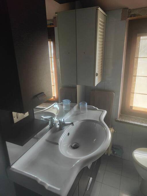 Gîte pour 6 personnes, avec Balcon et Jardin dans Fénis - 4