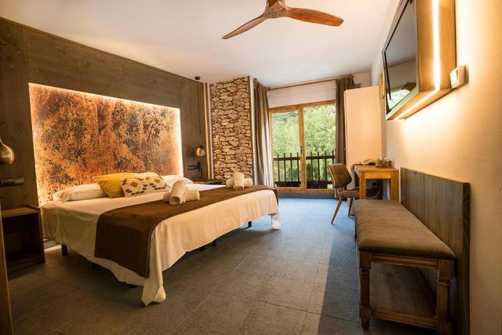 Hôtel pour 2 personnes, avec piscine à Sort - 4