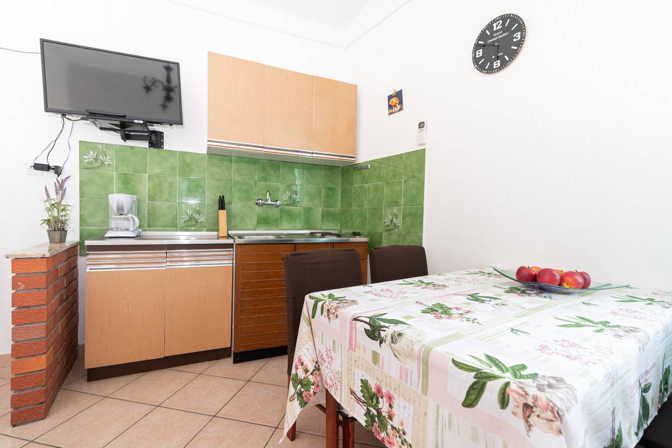 Ganze Wohnung, Apartments Din in Kukljica, Uglijan