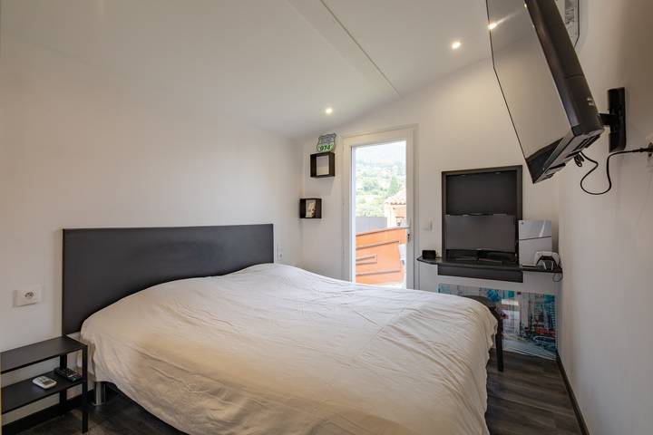 Gîte pour 4 personnes, avec jardin ainsi que terrasse et jacuzzi à Spéracèdes - 4