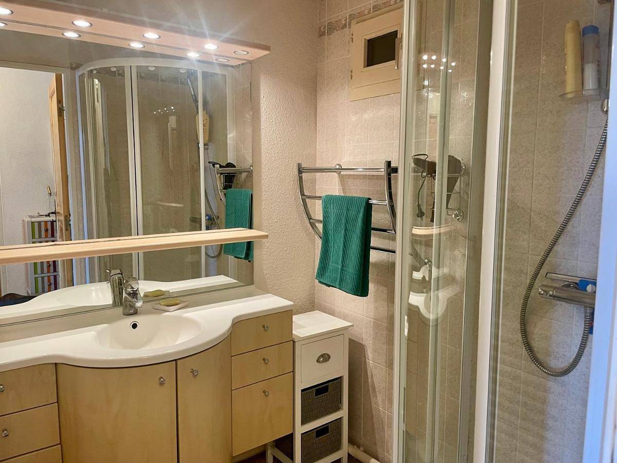 Appartement entier, One-Bedroom Apartment in Mouthe-Lac et Mont d’Or, Jura Francais