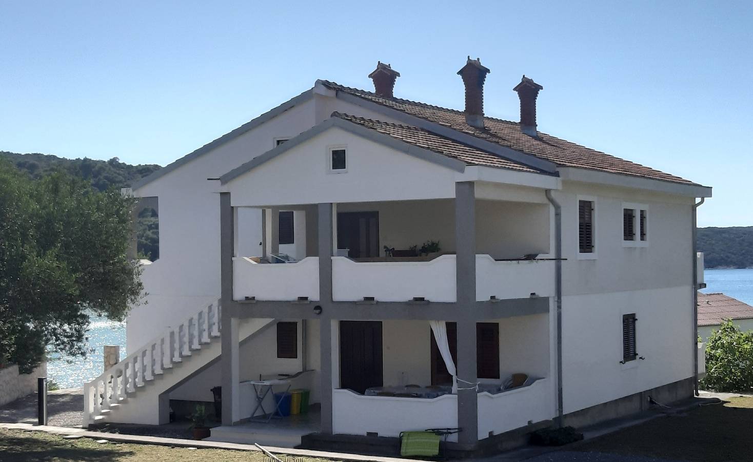 Ganze Wohnung, 4-Zimmer-Ferienwohnung mit Terrasse und Meerblick Kampor, Rab A-5051-a in Kampor, Rab
