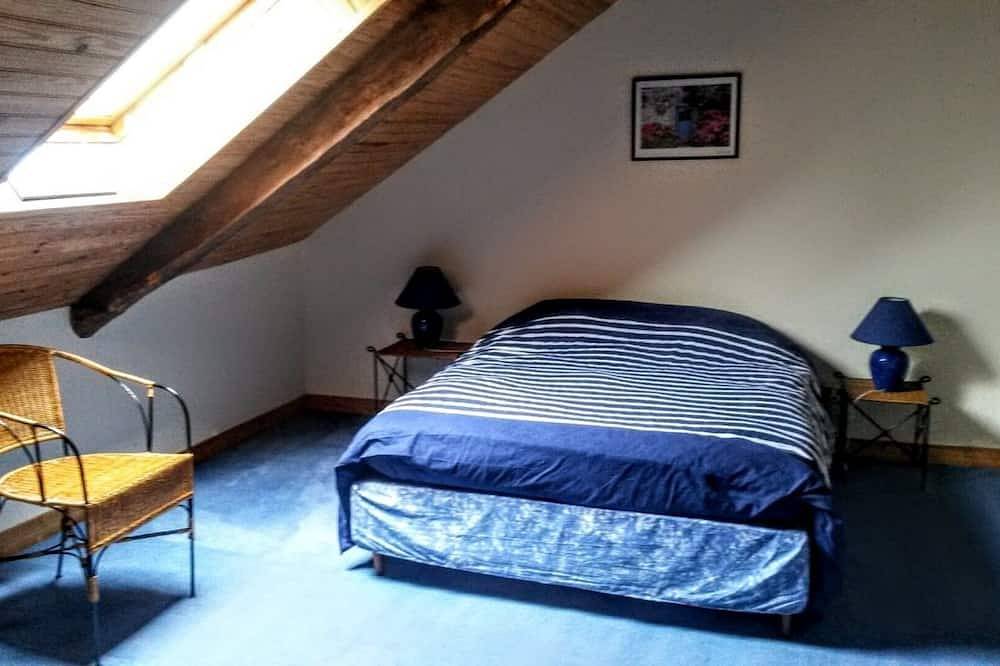 Casa rural en una casa de campo típica a orillas del Rance in Pleudihen-sur-Rance, Región de Dinan