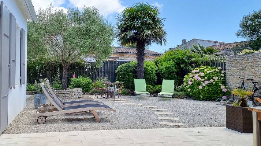 Gîte pour 7 personnes, avec jardin à La Couarde-sur-Mer - 2
