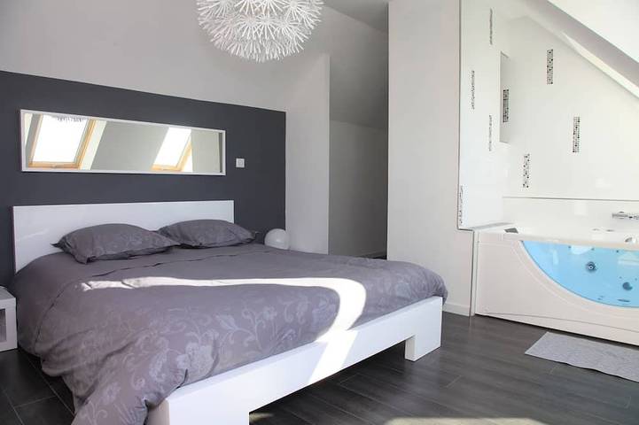 Location de vacances pour 6 personnes, avec jacuzzi et jardin dans Plage Pors-Meur - 3