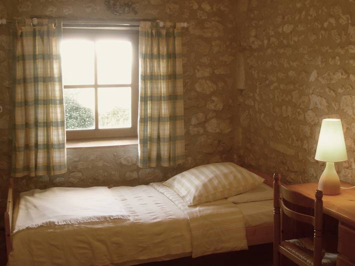 Gîte pour 4 personnes, avec Piscine à Pillac - 4