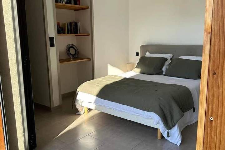 Location de vacances pour 8 personnes, avec terrasse et jardin à Barbaggio - 4