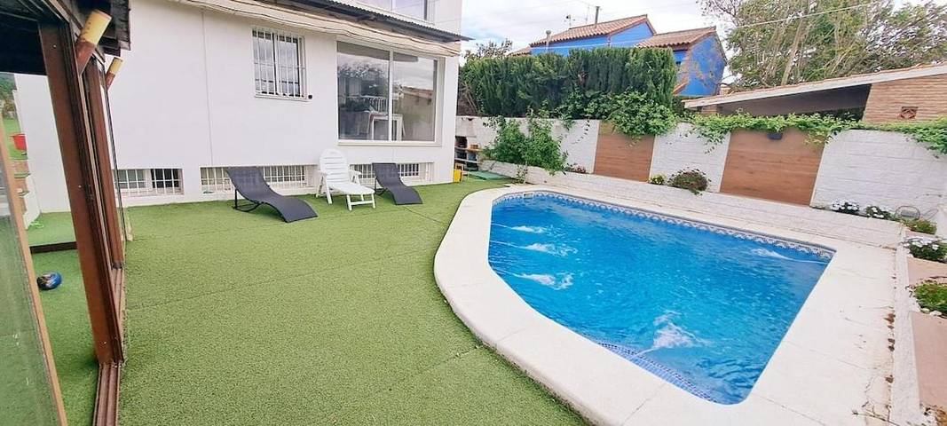 Chalet para 3 personas, con piscina además de vistas y jardín en Provincia de Sevilla - 4