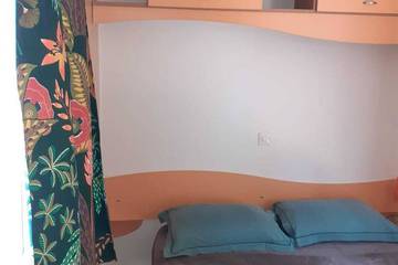 Mobil home pour 5 personnes, animaux acceptés à Montréal (Rhône-Alpes)