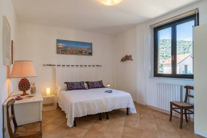 Ferienwohnung für 4 Personen, mit Pool und Garten in Cipressa - 2