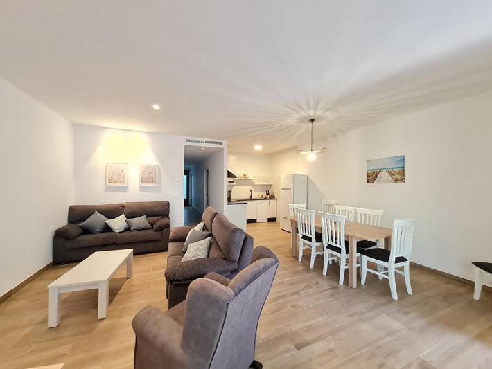 Apartamento para 8 personas, con terraza y vistas en Soportújar