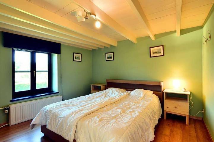 Gîte pour 12 personnes, avec jardin ainsi que sauna et terrasse, animaux acceptés dans Tailles - 4