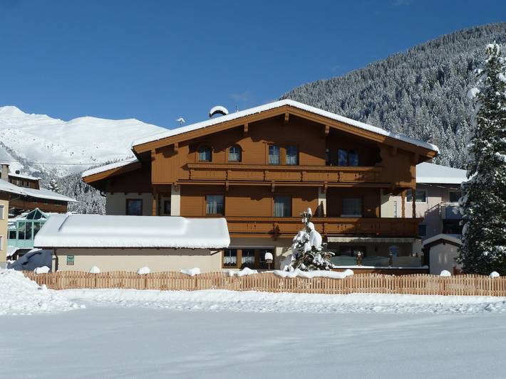 Ferienwohnung für 2 Personen, mit Balkon und Garten in Tux - 3