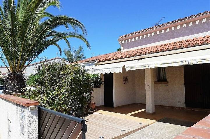 Villa pour 5 personnes, avec terrasse et jardin dans Saint-Cyprien-Plage