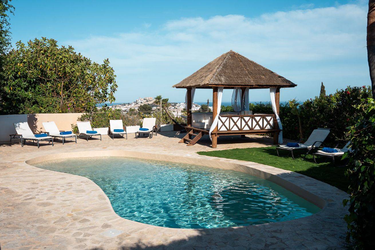 Can Calyssa - Villa Exclusiva en Ibiza con Piscina Privada y Vistas al Mar in Ibiza Ciudad, Ibiza Sur