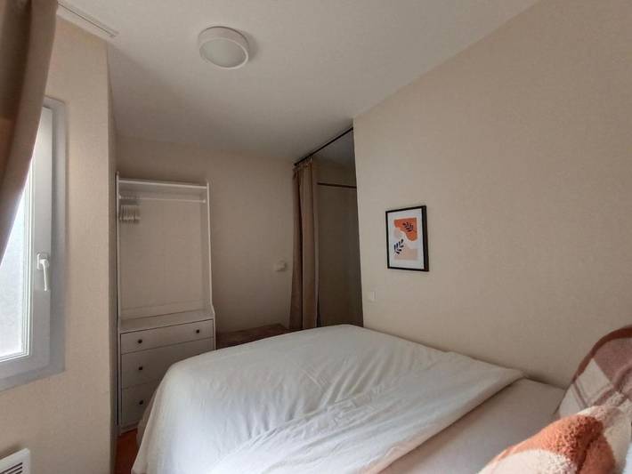 Gîte pour 4 personnes, avec vue ainsi que jardin et piscine à Arcangues - 4