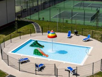 Gîte pour 4 personnes, avec sauna et piscine, adapté aux familles à Blonville-sur-Mer