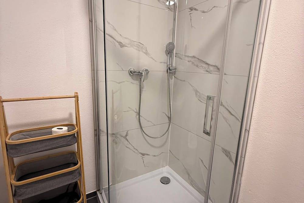 Ganze Wohnung, Zentrale Neubauwohnung in Siegen in Siegen, Kreis Siegen-Wittgenstein