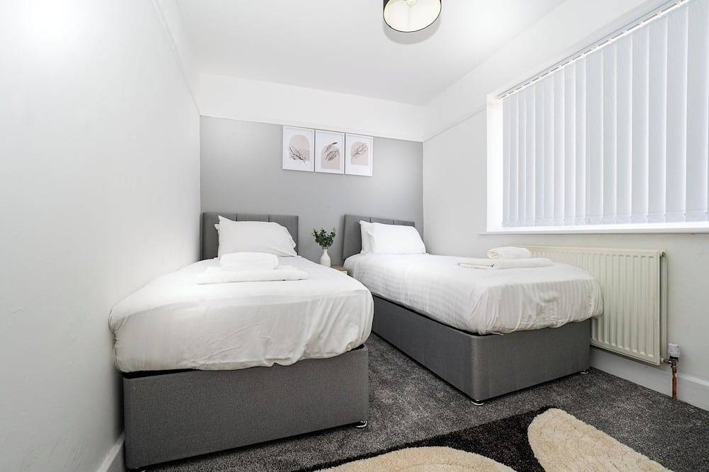 Wallasey & Liverpool Apartment in Merseyside