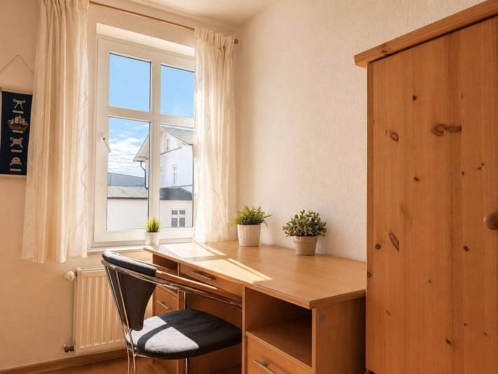 Ganze Wohnung, Ferienhaus Am Ufer - Ferienwohnung "Strandluft" in Sassnitz, Nationalpark Jasmund