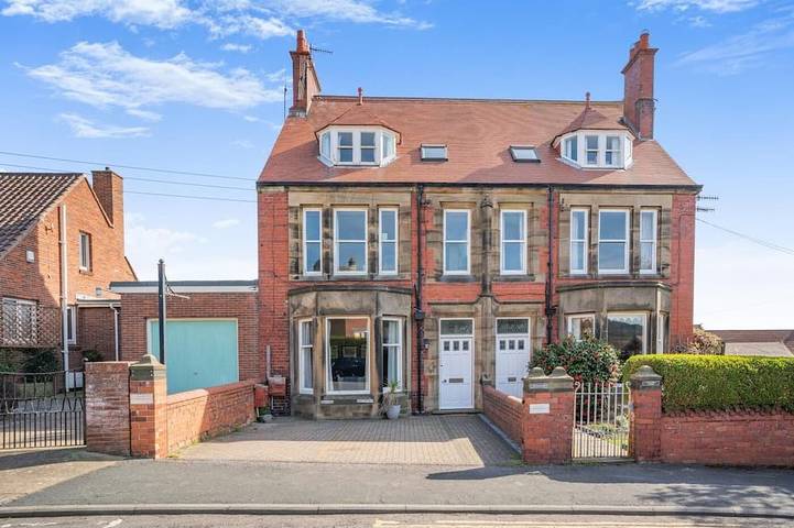 Cottage for 6 people, with pets in Robin Hood's Bay