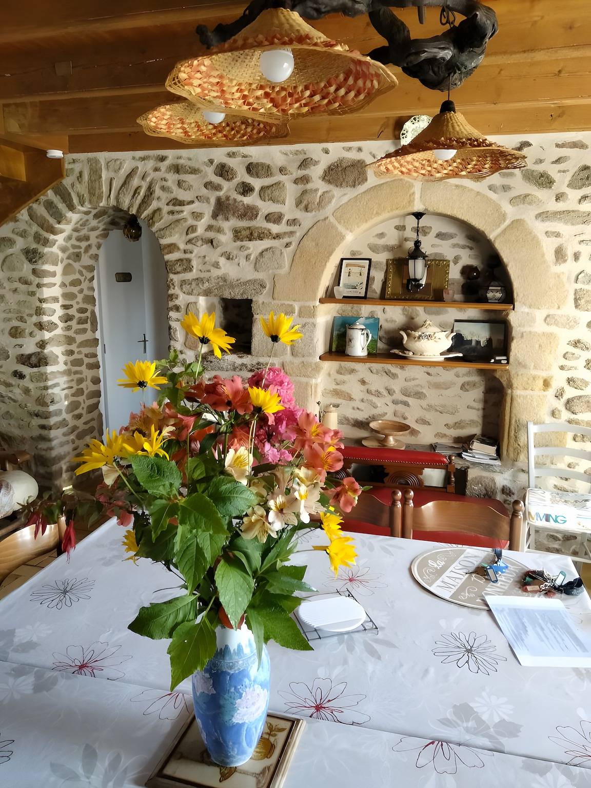 Casa Vacacional 'Gite Renouard' con Jardín Privado, Wi-Fi y Aire Acondicionado in Saint-Cast-le-Guildo, Región de Dinan