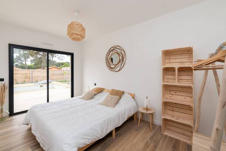 Location de vacances pour 10 personnes, avec jardin et terrasse dans Montalivet-les-Bains - 4