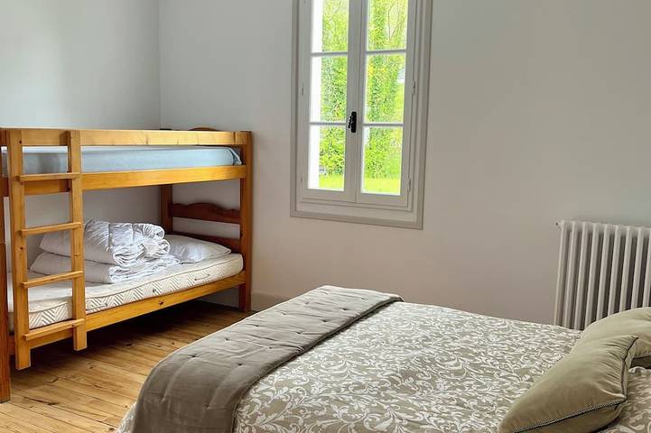 Location de vacances pour 12 personnes, avec Balcon et Jardin à Arrens-Marsous - 3