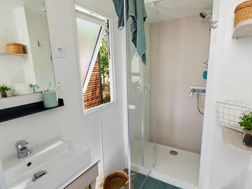 Camping für 4 Personen in Saint-Point-Lac, Doubs, Bild 4