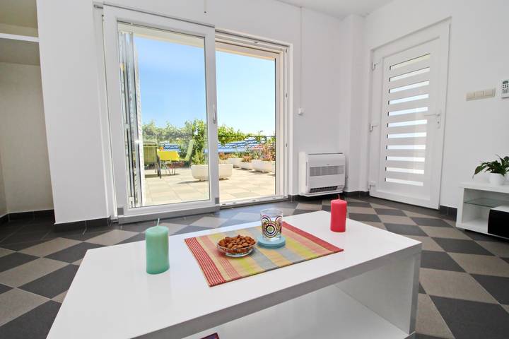 Gîte pour 4 personnes, avec vue sur l’océan à Drače - 2