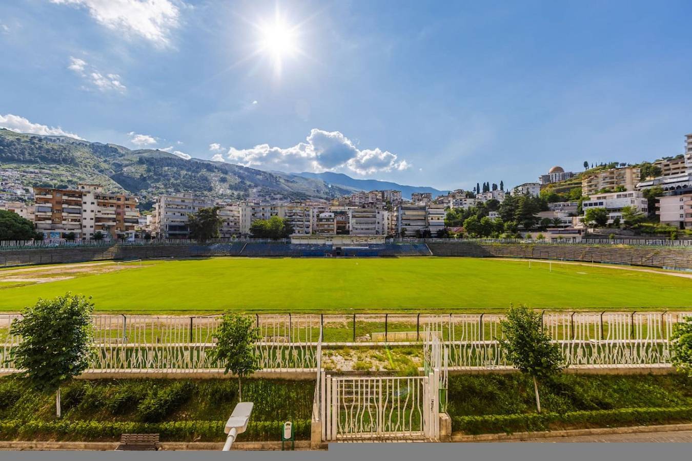 Ganze Wohnung, Stone City Stay | Central Gjirokastër Apartment in Albanien