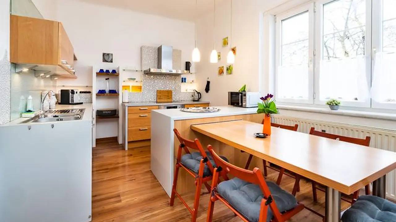 Ganze Ferienwohnung, Ferienwohnung für 7 Personen (142 m²) in Burgau in Steirerland