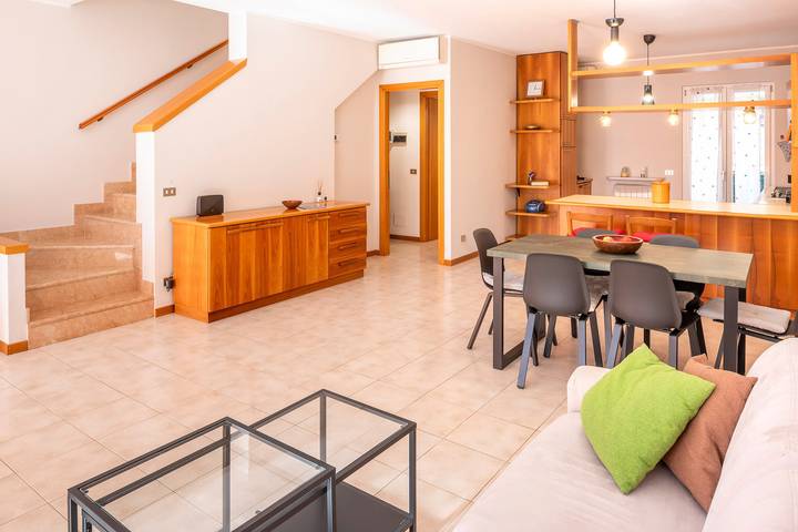 Ferienwohnung für 5 Personen, mit Balkon und Terrasse sowie Garten in Cavaion Veronese - 4