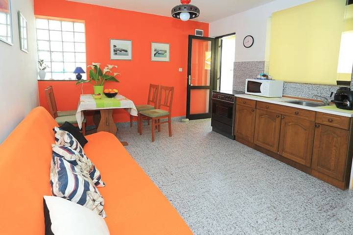 Bibinje, Haus am Meer in Bibinje, Zadar