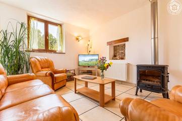 Gîte pour 4 personnes, avec terrasse dans Mognard