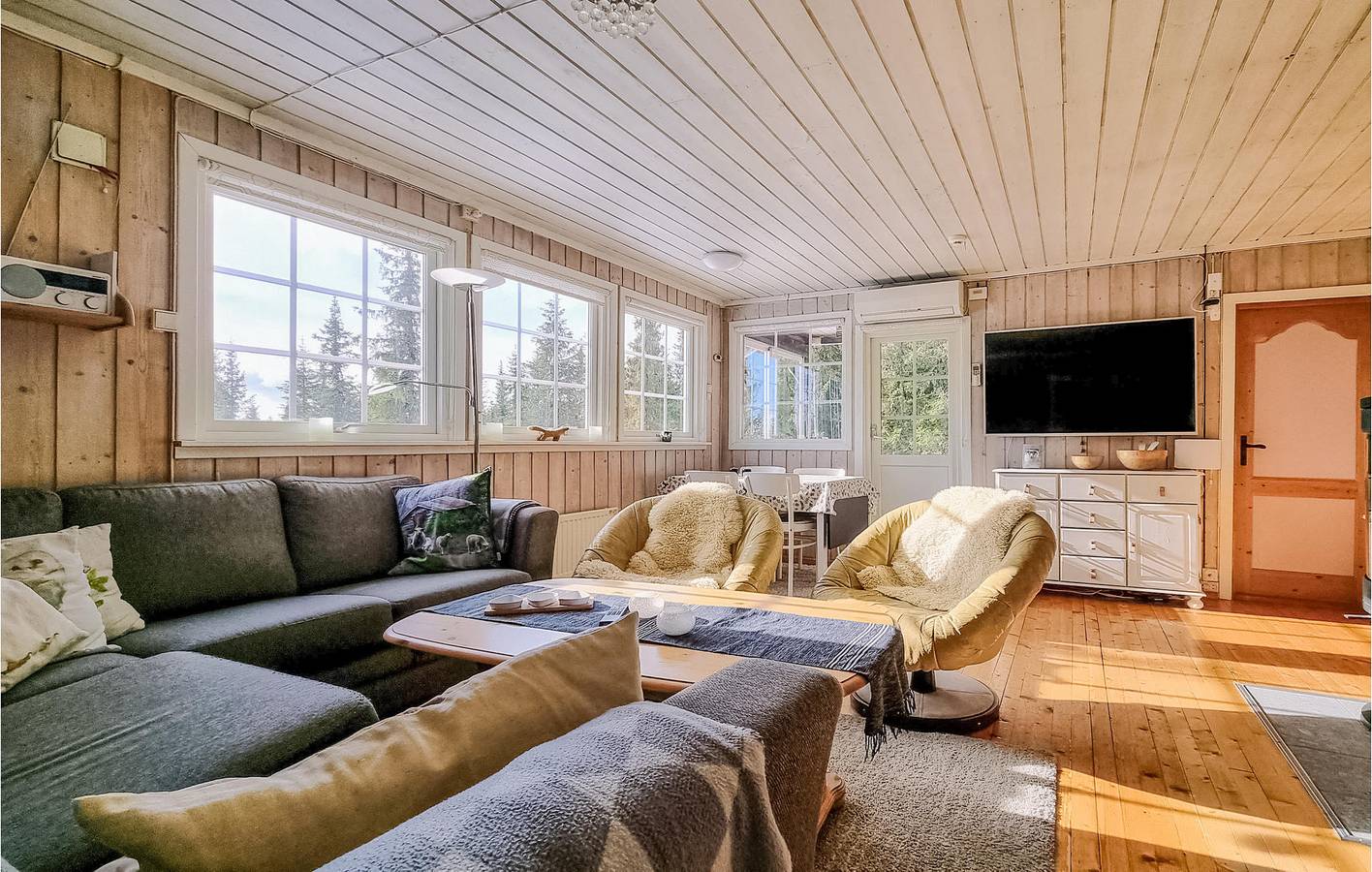 Feriehus for 6 personer med terrasse in Sjusjoen, Ringsaker 