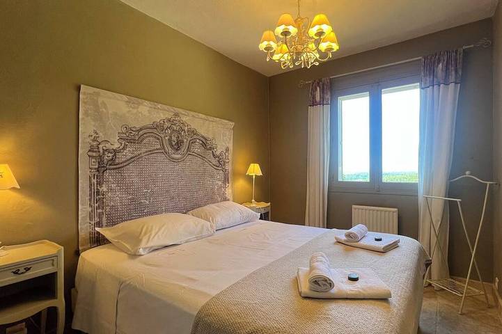 Villa Maya : Large villa and amazing pool in Luberon in Mérindol, Parque natural regional del Luberon