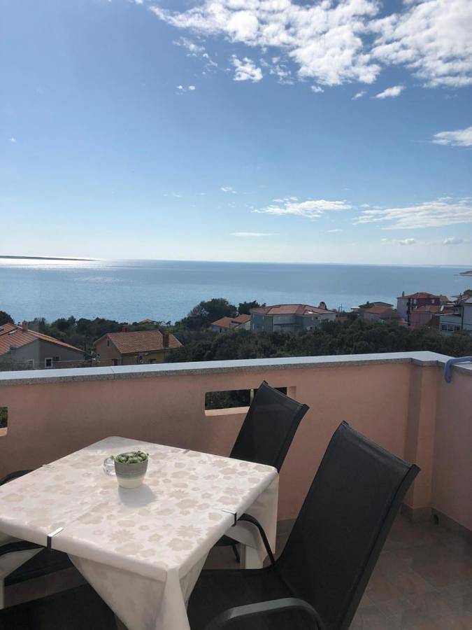 Ganze Wohnung, Apartmani Ivana in Martinscica, Cres