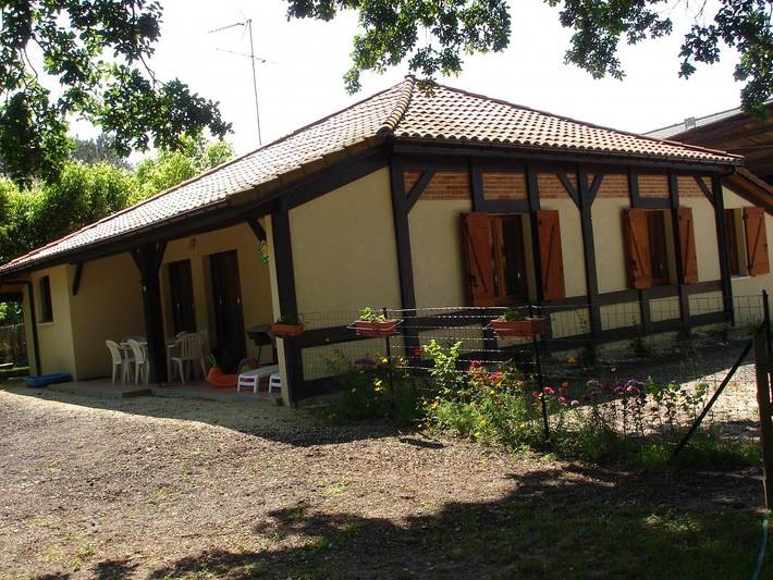 Gîte pour 5 personnes, avec Terrasse ainsi que Jardin et Vue