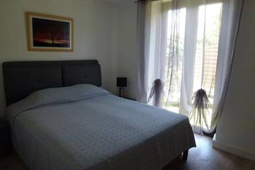 Gîte pour 4 Personnes dans Sarlat-la-Canéda, Périgord Noir, Photo 3