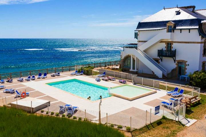 Appart’hôtel pour 3 personnes, avec piscine